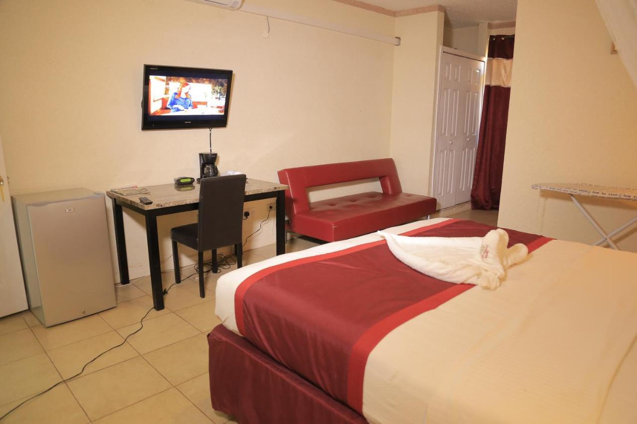 Executive Airport Hotel Ентебе Екстериор снимка