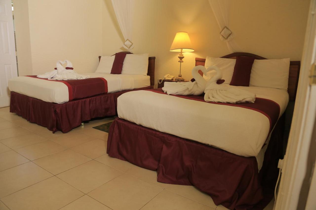 Executive Airport Hotel Ентебе Екстериор снимка
