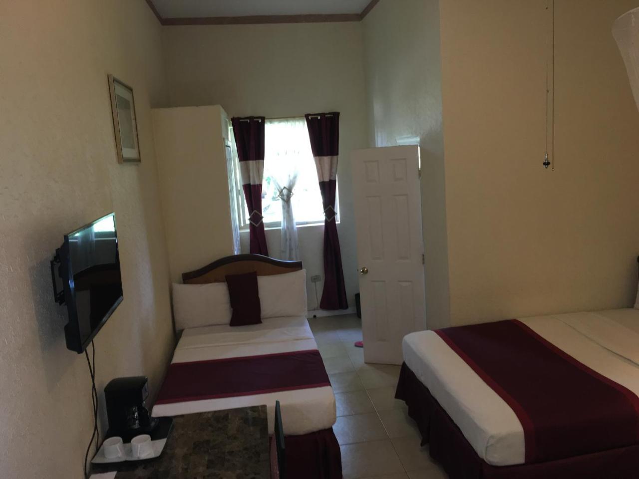 Executive Airport Hotel Ентебе Екстериор снимка